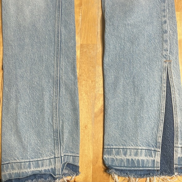 Women’s American Eagle jeans - Picture 5 of 12